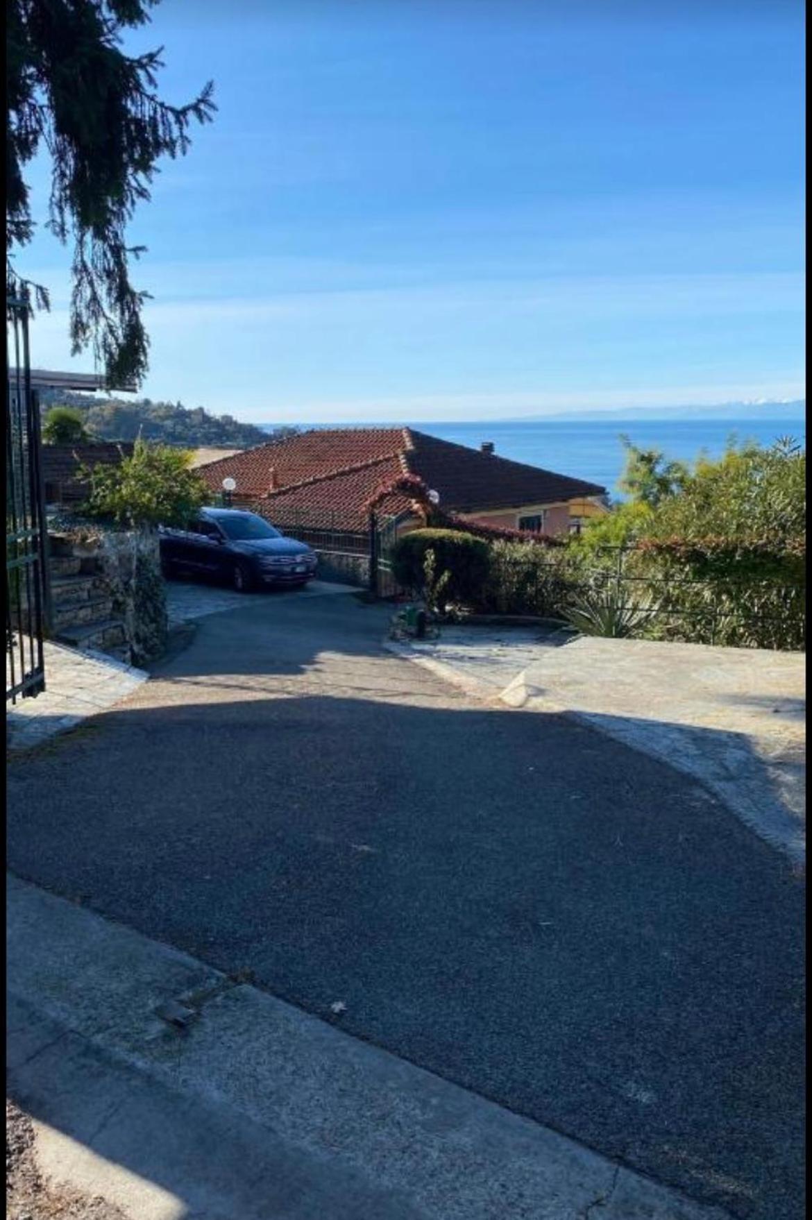 卡莫利Casa Portofino公寓 外观 照片